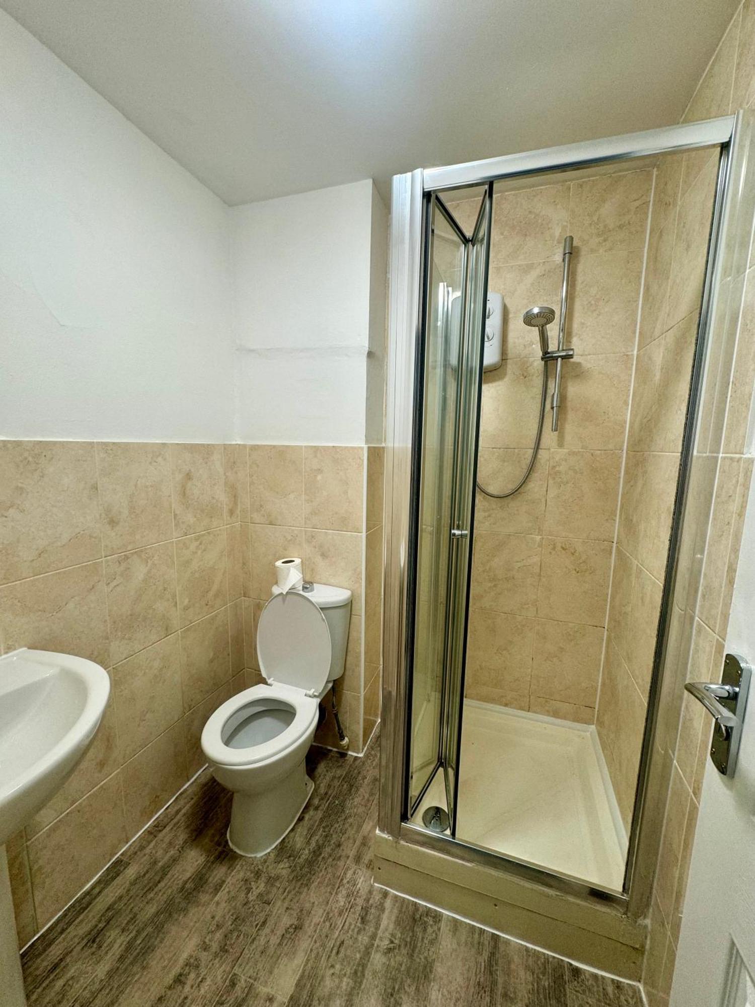 Tottenham Velvet Suites Londen Buitenkant foto